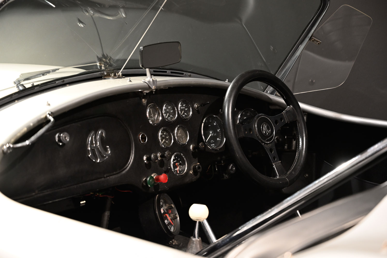 AC Shelby Cobra 289_05